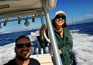 Ο Γιάννης Τσιμιτσέλης σαλπάρει με το σκάφος «Εύα» για τον Πόρο και την Χάλκη