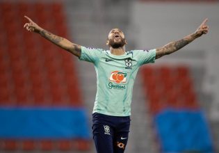 Χαμόγελα στη Βραζιλία: O Νεϊμάρ φωνάζει «παρών»