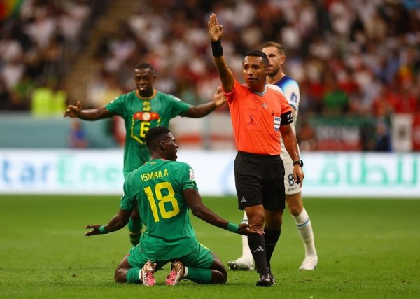 Το «Shut up» του διαιτητή στους Σενεγαλέζους (vid)