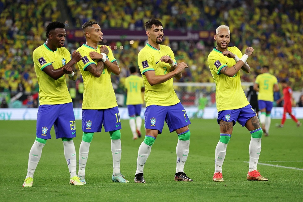 Βραζιλία – Νότια Κορέα 4-1: Με… σάμπα στους «8» η «σελεσάο»