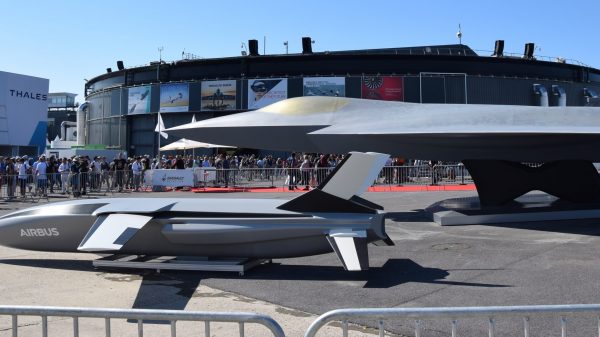 Συμφωνία Βρετανίας, Ιαπωνίας και Ιταλίας για προηγμένο μαχητικό αεροσκάφος