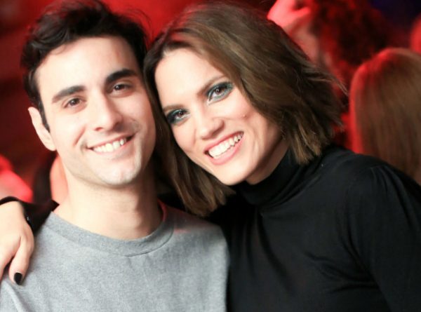 Ίαν Στρατής: Μιλά συγκινημένος για τη γέννηση της κόρης του