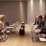 Το ενεργειακό στο επίκεντρο των επαφών Μητσοτάκη στη διάσκεψη των ηγετών του ΕΛΚ