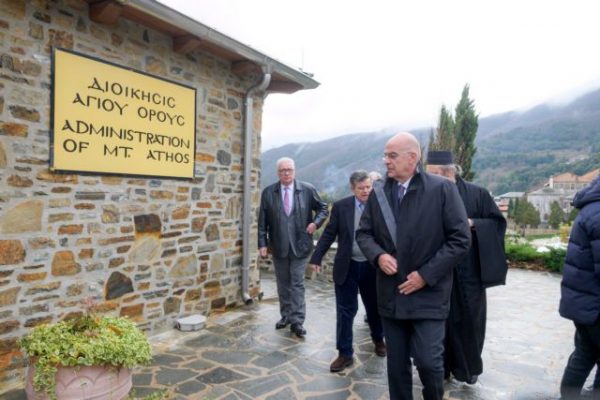 Νίκος Δένδιας: Είχε επεισόδιο ορθοστατικής υπότασης