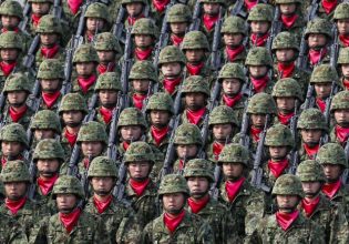 Ιαπωνία: Από τον πασιφισμό στα «χαρτιά», στον μιλιταρισμό στην πράξη