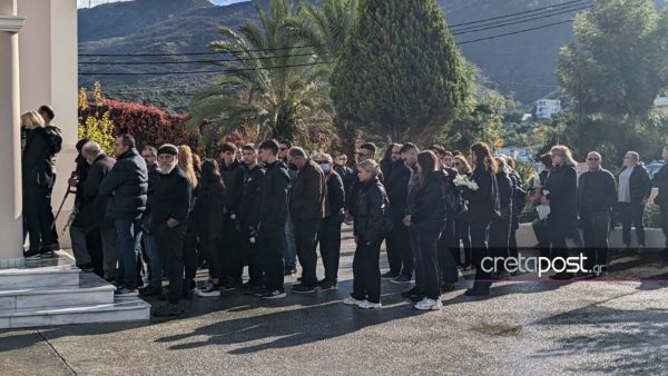 Κρήτη: Θρήνος στην κηδεία της 21χρονης Έμμας
