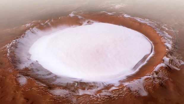 Square snow and waterless ice: Winter on Mars is really weird