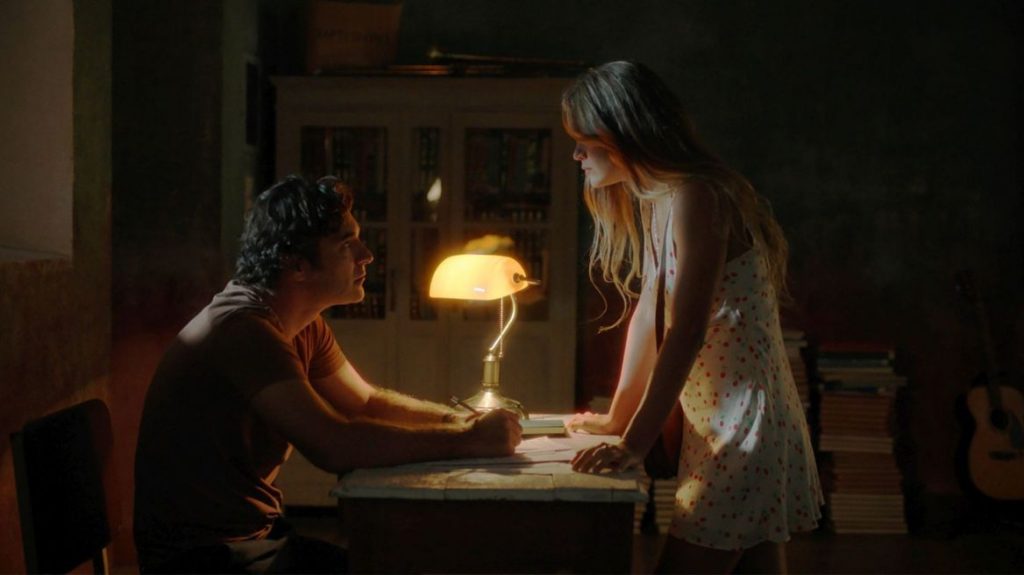 Maestro: Ορέστης και Κλέλια έζησαν τη δική τους «Γαλάζια Λίμνη» – Η ερωτική σκηνή που τάραξε το Twitter