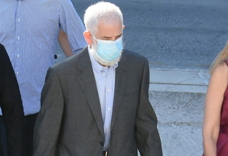 Πέτρος Φιλιππίδης: Δύσκολες ώρες για τον ηθοποιό – Όλες οι εξελίξεις για την κατάσταση της υγείας του