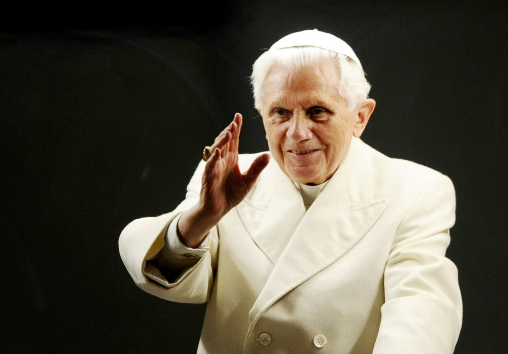 Πέθανε ο πρώην πάπας Βενέδικτος σε ηλικία 95 ετών
