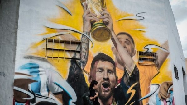 Γκαλτιέ: «Ο Μέσι θα επιστρέψει στις προπονήσεις της Παρί στις 2 ή 3 Ιανουαρίου»