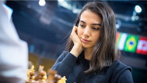Sara Khadem: Ιρανή χωρίς χιτζάμπ σε τουρνουά σκάκι