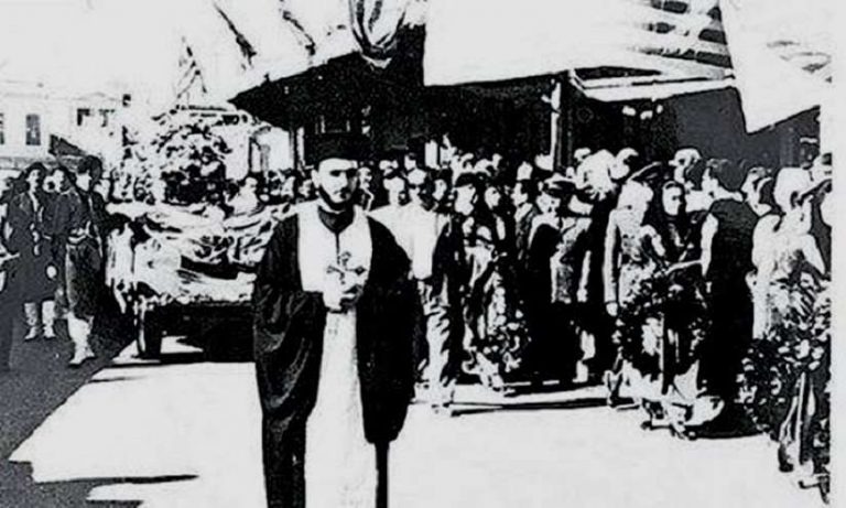 Ο παπά – Σταύρος που έκανε την κηδεία του Καζαντζάκη κι έσωσε την τιμή της Εκκλησίας