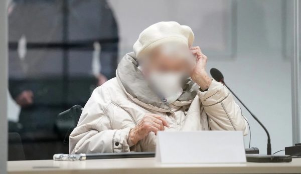Γερμανία: Δικαστήριο καταδίκασε 97χρονη για τον ρόλο της στα ναζιστικά εγκλήματα πολέμου
