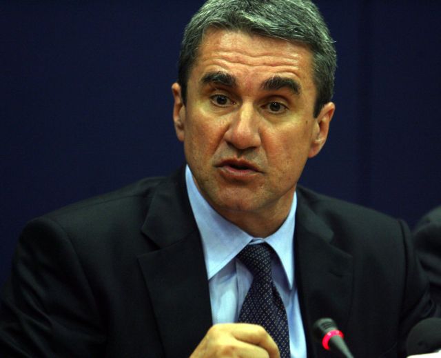 Υποκλοπές: Στην ΑΔΑΕ ο Λοβέρδος – Ζητά να μάθει εάν τον παρακολουθούσαν