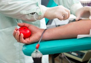 Επείγουσα έκκληση για αίμα για τον 52χρονο που ακρωτηριάστηκε στη Σουνίου