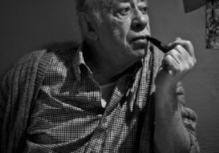 Βασίλης Αλεξάκης: Ο Έλληνας που αμφέβαλλε και έγραφε στα γαλλικά