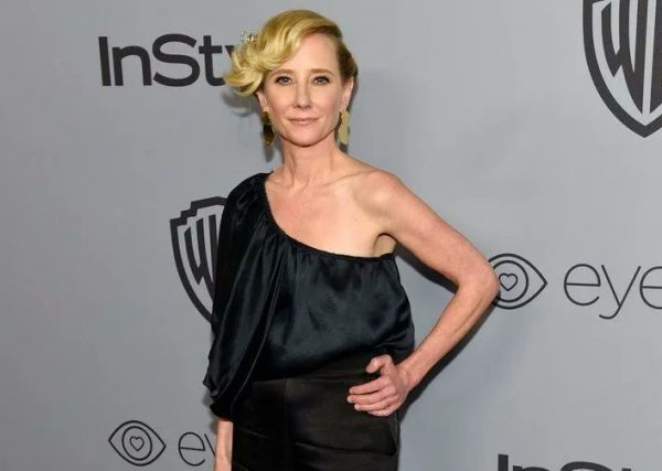 Αν Χεκ: Ανατροπή με τον θάνατό της – Νέες λεπτομέρειες στο φως για το δυστύχημα