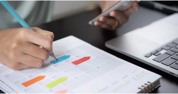 Δύο γαλάζιες σχολές για τον χρόνο των εκλογών