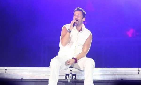 Κωνσταντίνος Αργυρός: Δεν φαντάζεστε τι κάνει στο καμαρίνι του πριν βγει στη σκηνή