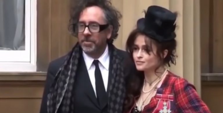 Γιατί τόσες πολλές γυναίκες ζουν σε χωριστά σπίτια από τους συντρόφους και τα παιδιά τους;