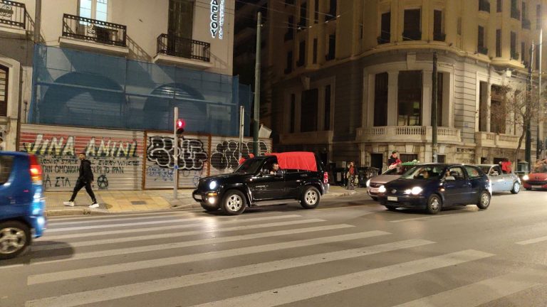 «Πάρτι» Μαροκινών φιλάθλων στην Ελλάδα για την πρόκριση επί της Ισπανίας