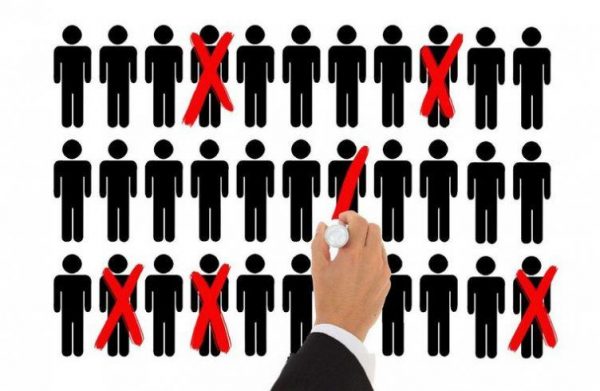 Κρήτη: Απέλυσαν πριν τα Χριστούγεννα εργαζόμενους και κόμπαζαν για αυτό στα sosial