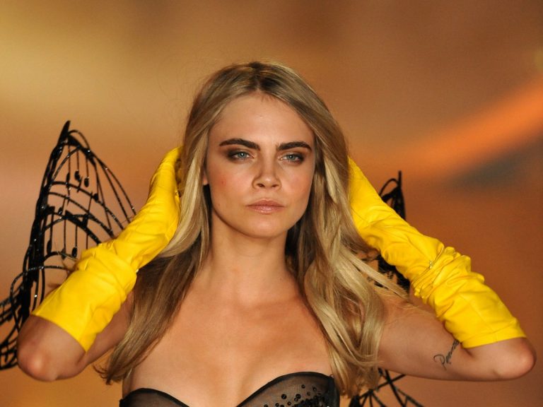 Κάρα Ντελεβίν: Ήρθε σε οργασμό για χάρη της επιστήμης