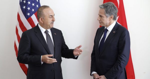 Τουρκία: Τηλεφωνική επικοινωνία Τσαβούσογλου – Μπλίνκεν για Συρία, Ουκρανία και F-16