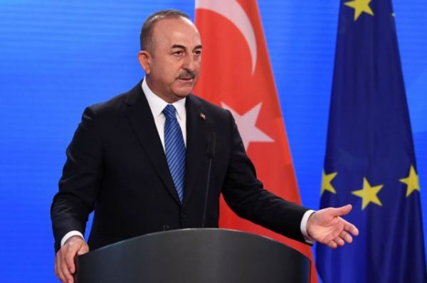 Τσαβούσογλου: Πανηγυρισμοί για τα F 16 – «Χαιρετίζουμε την απόφαση των ΗΠΑ»