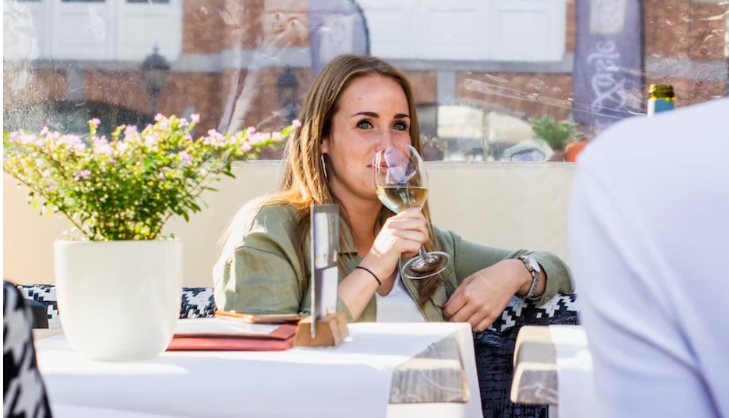 Η γυναίκα που έκανε «επιστήμη» το διαδικτυακό ραντεβού