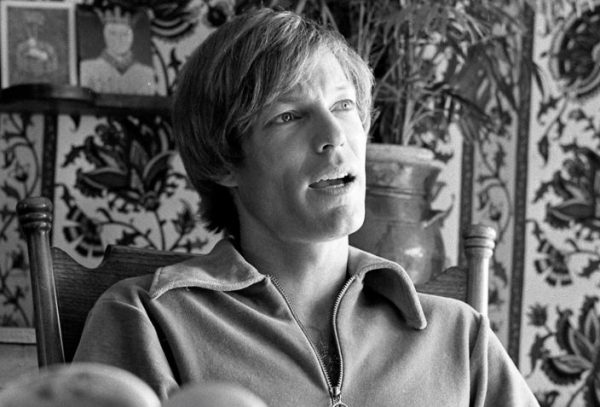 Ο Ρίτσαρντ Τσάμπερλεν αποκάλυψε ότι είναι ομοφυλόφιλος όταν ήταν 70 ετών