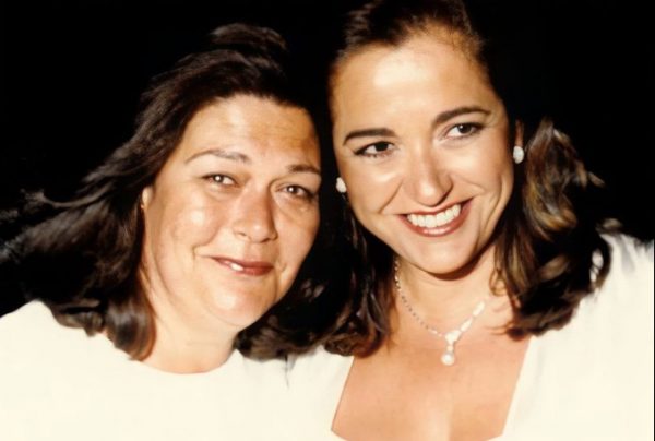 Οι δύσκολες στιγμές της Ντόρας Μπακογιάννη: «Καλό ταξίδι Μπουμπού μου»