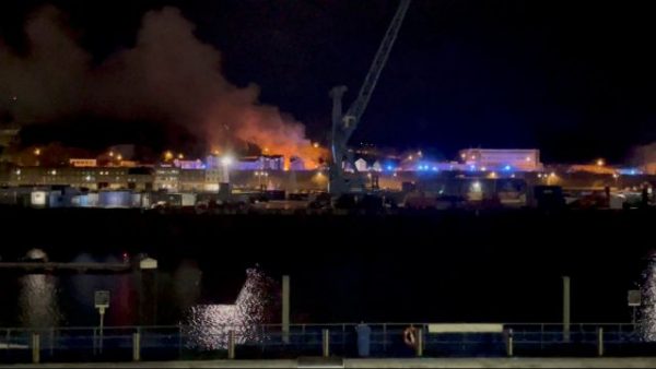 Νησί Τζέρσεϊ: Τρεις νεκροί και δέκα αγνοούμενοι μετά από έκρηξη που προκάλεσε διαρροή αερίου