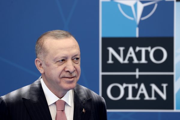 Armenian News: Η σιωπή του ΝΑΤΟ ενθαρρύνει την Τουρκία για νέα εγκλήματα στην Κύπρο, τη Συρία και την Αρμενία