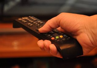 Ρωσία: Καταδικάζει την απόφαση της Μολδαβίας να απαγορεύσει τη μετάδοση έξι τηλεοπτικών καναλιών