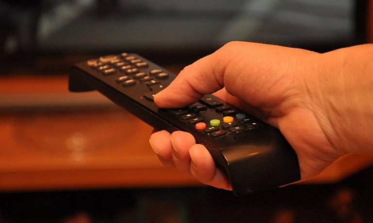 Ρωσία: Καταδικάζει την απόφαση της Μολδαβίας να απαγορεύσει τη μετάδοση έξι τηλεοπτικών καναλιών