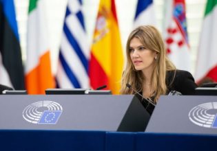 Εύα Καϊλή: Βαθαίνει το χάσμα ΝΔ – ΠΑΣΟΚ – Πού στοχεύει ο ΣΥΡΙΖΑ