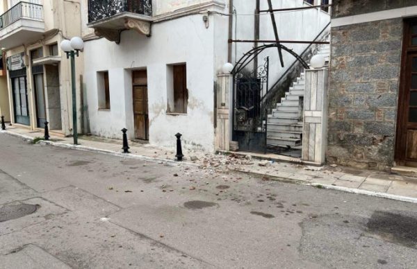 Εύβοια: Μη κατοικήσιμα 22 σπίτια μετά το σεισμό των 4,9 βαθμών