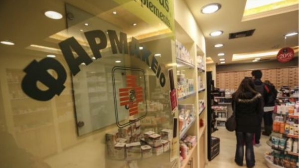 Πλεύρης: Aύριο ή έως τη Δευτέρα θα ανακοινωθεί το δωρεάν αντιγριπικό εμβόλιο