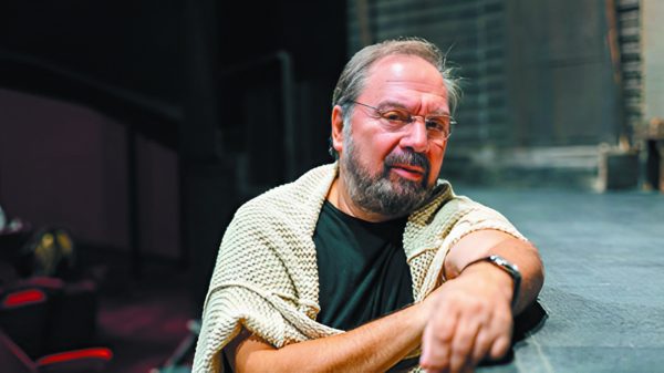 Σταμάτης Φασουλής: «Συχνά οι νέοι σκηνοθέτες μάς λύνουν τα χέρια»