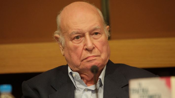 Συλλυπητήρια από Οικονόμου για τον θάνατο του Γιάννη Διακογιάννη