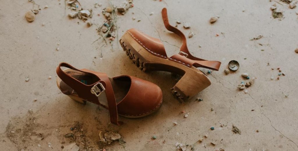 Γιατί το «ασχημόμορφο» σαμπό είναι η δήλωση στυλ της εποχής μας;