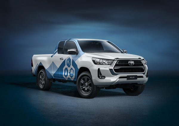 To Toyota Hilux αποκτά πρόσβαση στο υδρογόνο