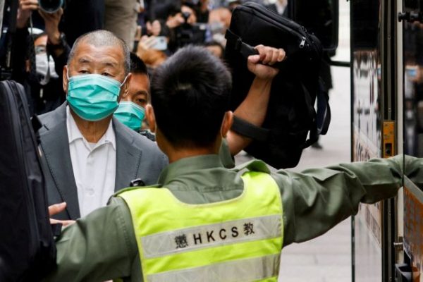 Κίνα: Ο μεγιστάνας του Τύπου στο Χονγκ Κονγκ Τζίμι Λάι καταδικάστηκε σε κάθειρξη σχεδόν 6 ετών για απάτη