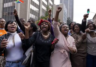 Νότια Αφρική: Αποποινικοποιεί την πορνεία ως μέτρο καταπολέμησης της βίας κατά των γυναικών