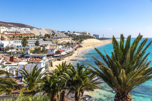 Ενεργειακοί μετανάστες βρίσκουν ζεστό καλωσόρισμα στον ευρωπαϊκό νότο