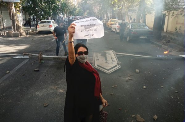 Ιράν: Κάλεσε και τον πρεσβευτή της Ιταλίας για «ανάμιξη στις εσωτερικές υποθέσεις»