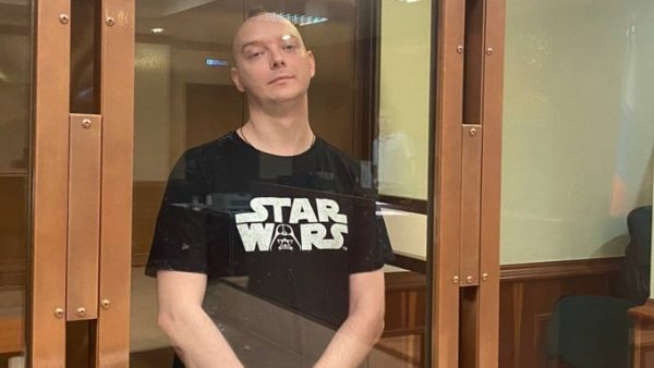 Ρωσία: Απορρίφθηκε η έφεση του δημοσιογράφου Ιβάν Σαφρόνοφ που καταδικάστηκε για αποκάλυψη απόρρητων πληροφοριών