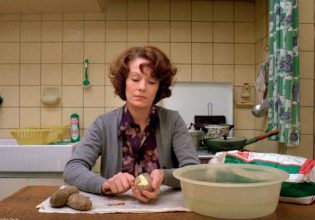 Jeanne Dielman: Η ταινία με γυναίκα σκηνοθέτη που εκτόπισε τον «Πολίτη Κέιν» του Όρσον Ουέλς